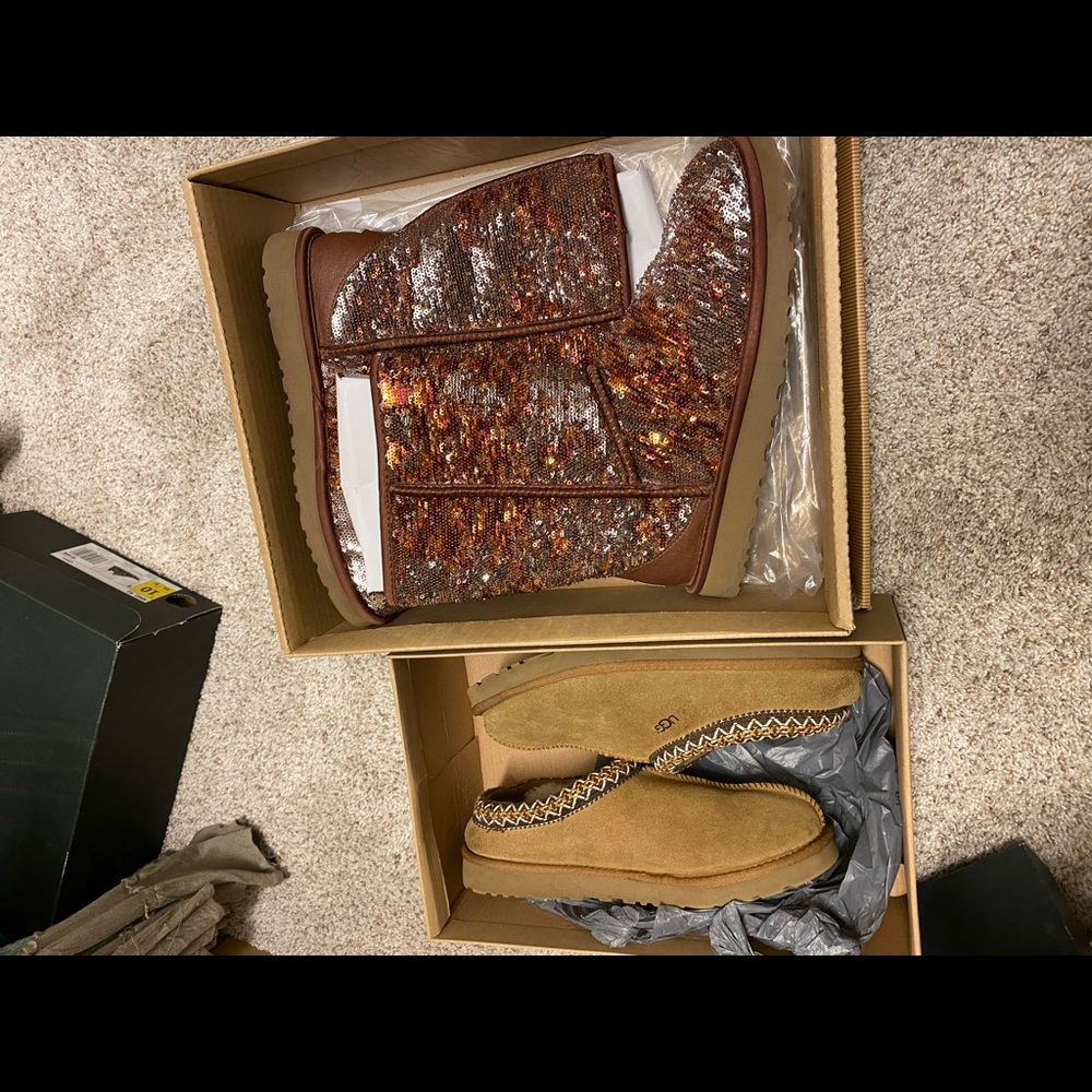 Uggs sequins boots